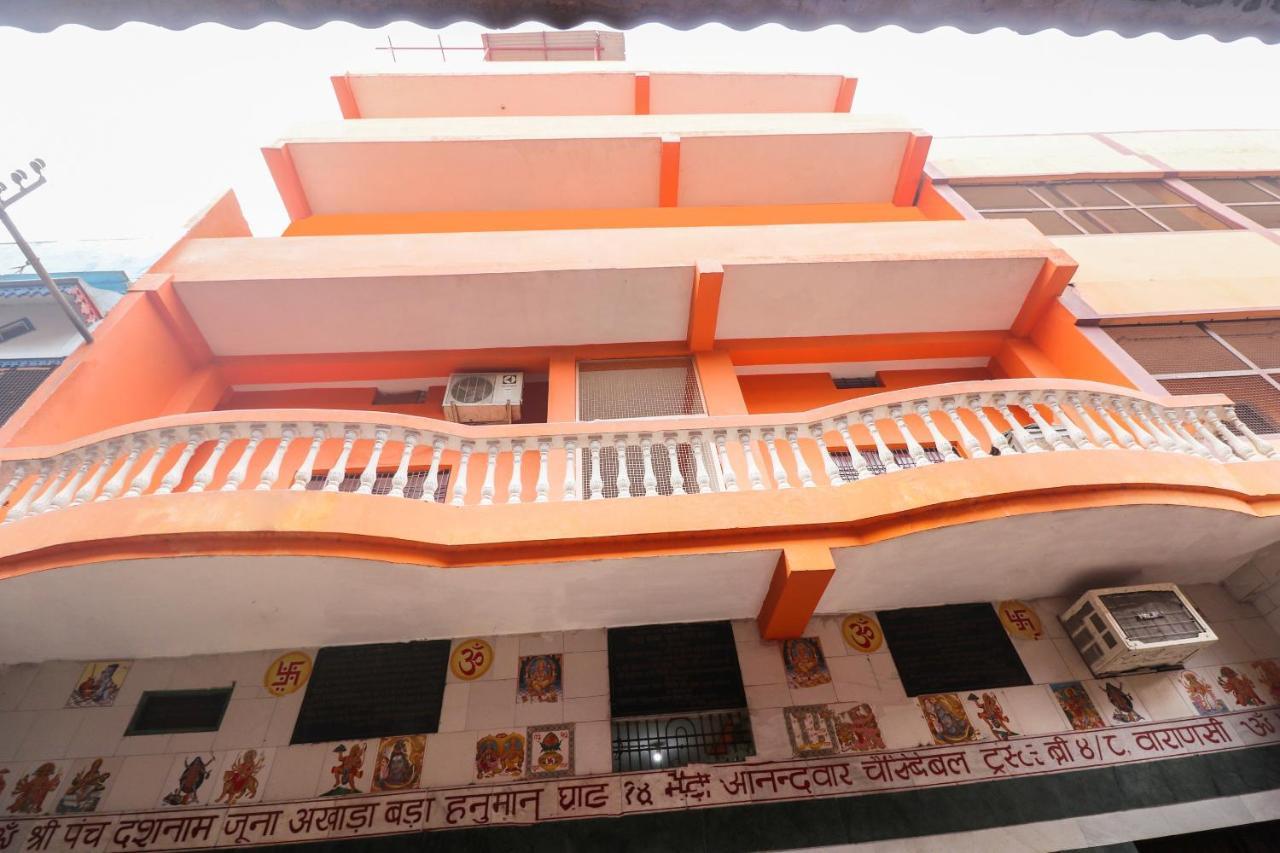 Oyo 63841 White Orchid Hotel Indraprastha Exterior photo